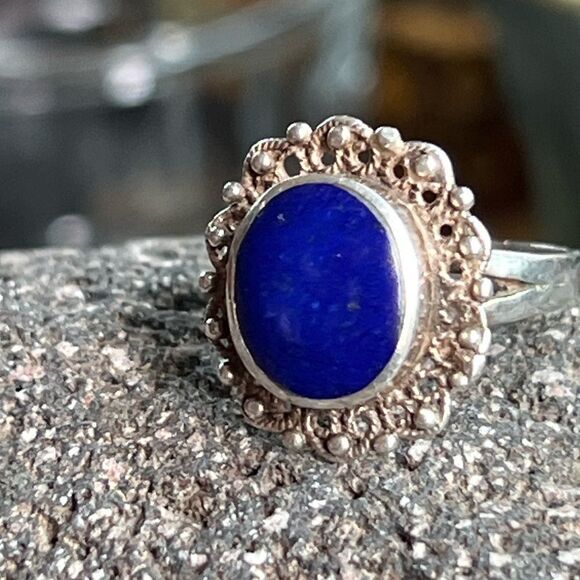 Antique Blue Lapis Solid Sterling Silver Estate Ring size 8.5 - Picture 2 of 9